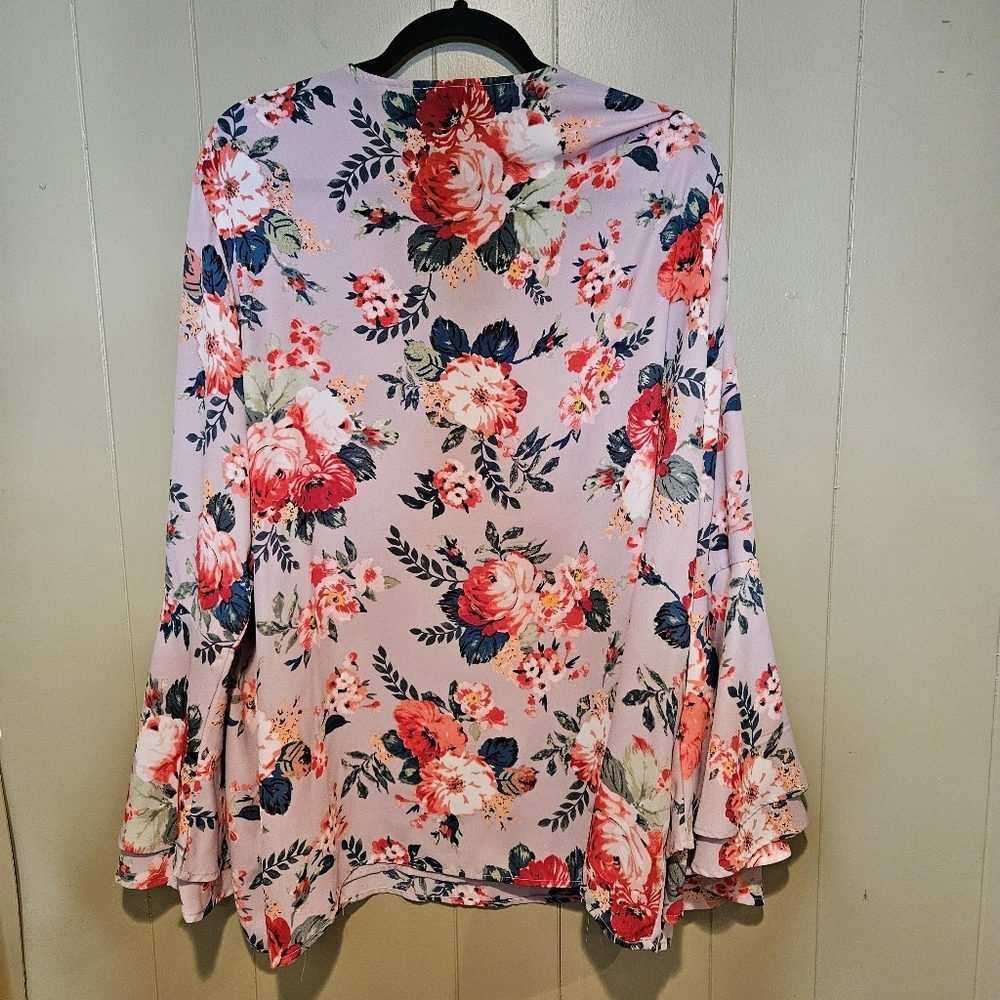 Iman Pink Floral Bell Sleeve Blouse w/ Bell Sleeves Plus-Size 2X, Flowy, Office - Picture 2 of 6